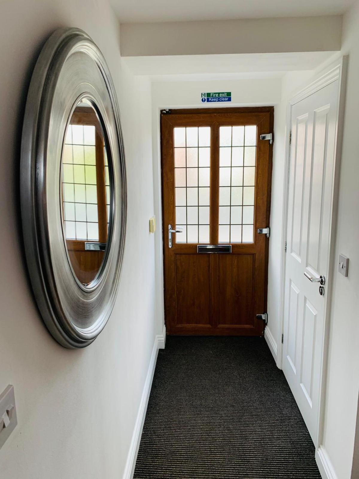3Br House Ossett-Wakefield, Free Parking 3 Cars Wi Fi Long Stays Exteriör bild
