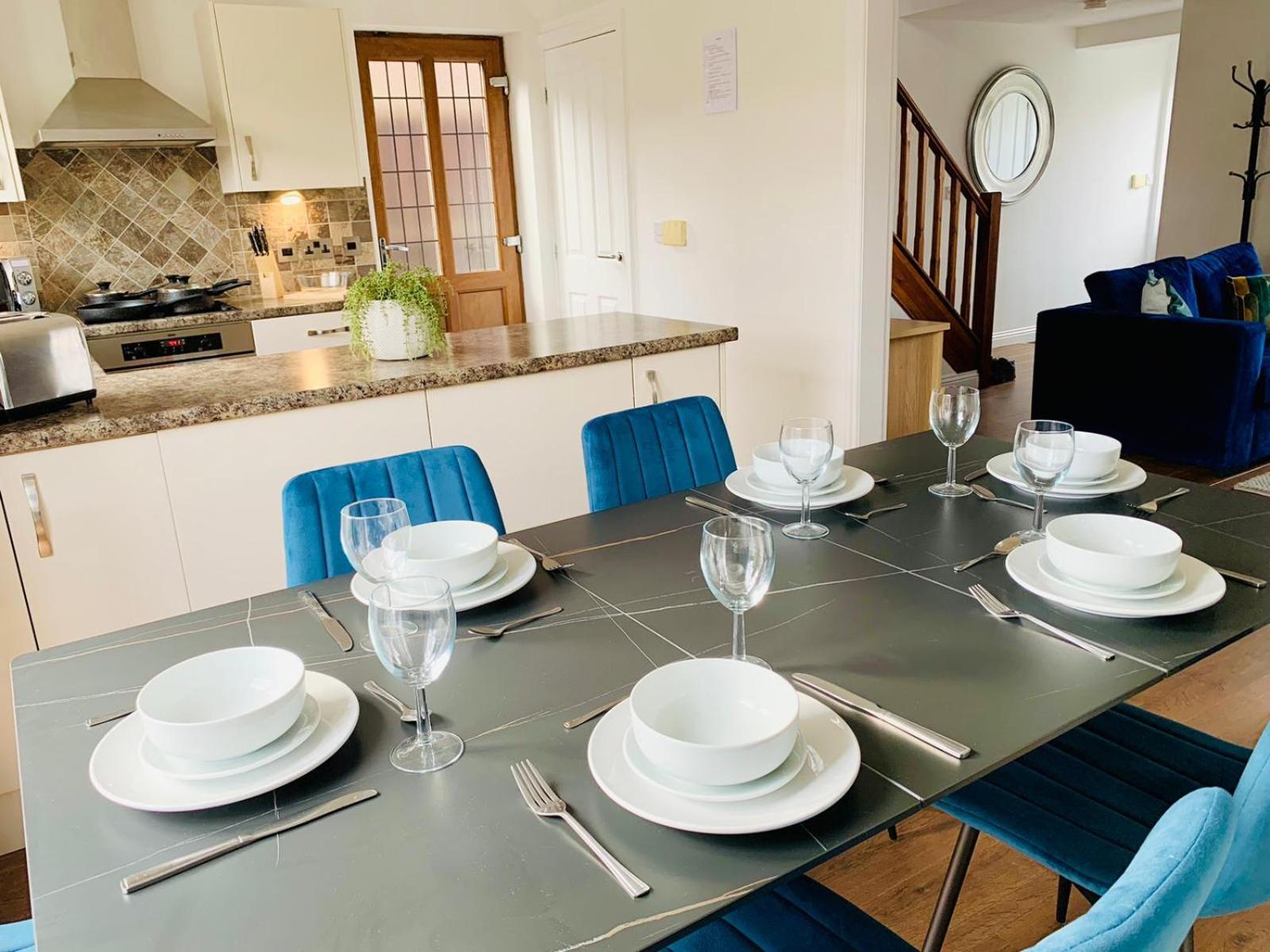 3Br House Ossett-Wakefield, Free Parking 3 Cars Wi Fi Long Stays Exteriör bild